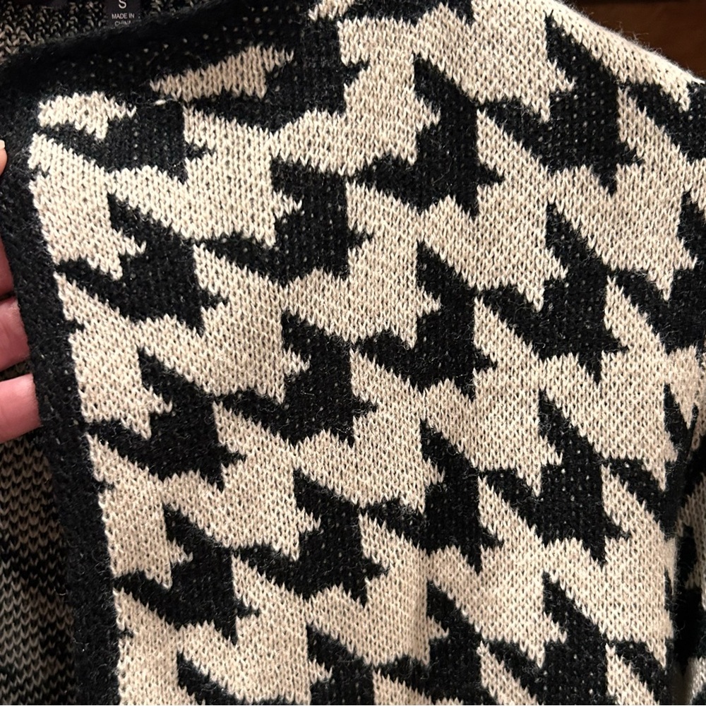 Hannah Houndstooth Long‎ Cardigan Duster Sweater Size Small/Medium - Picture 3 of 6